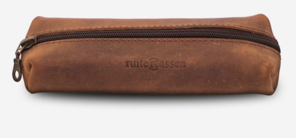 Front view of the vintage leather pencil case.